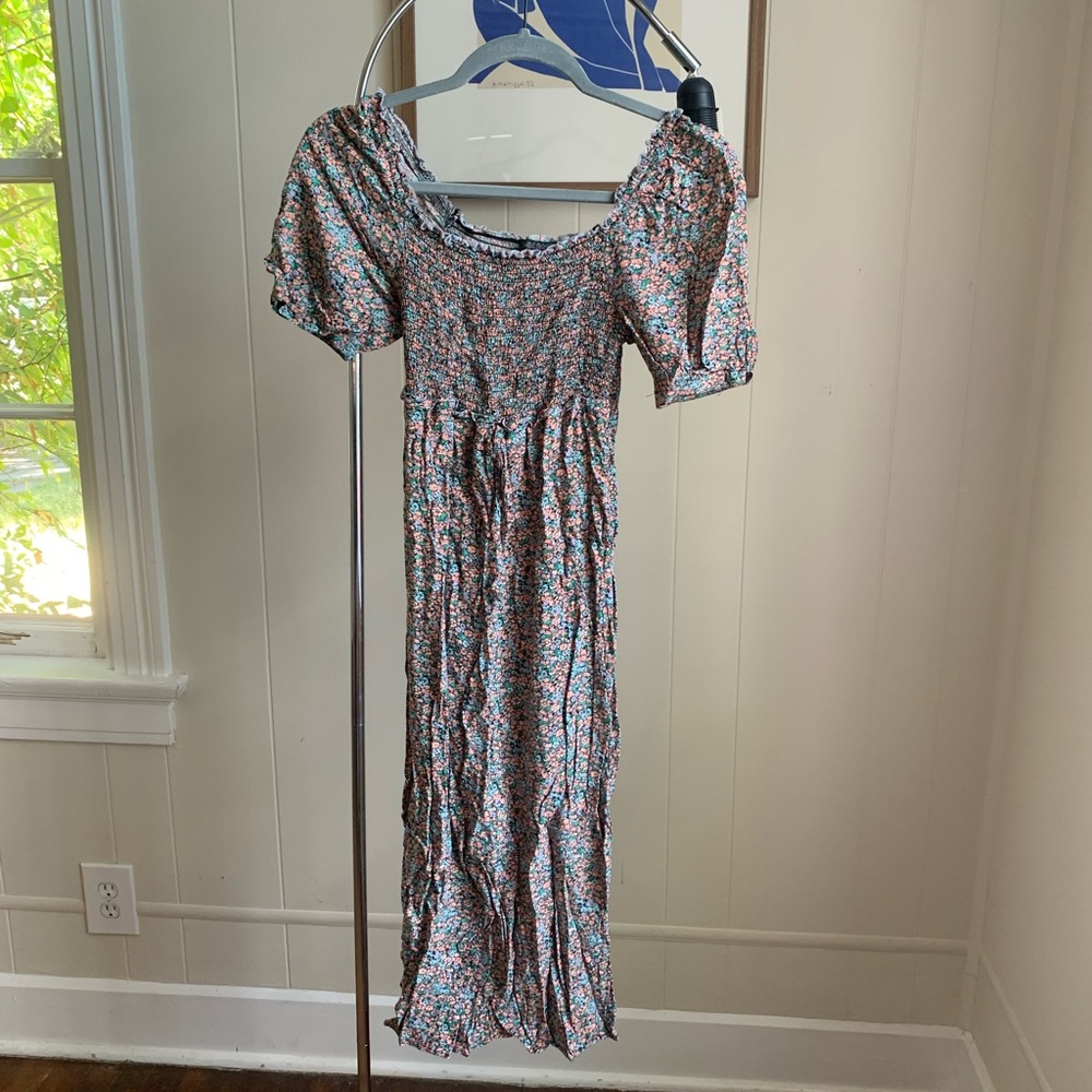 Wild Fable micro floral puff-sleeve midi dress